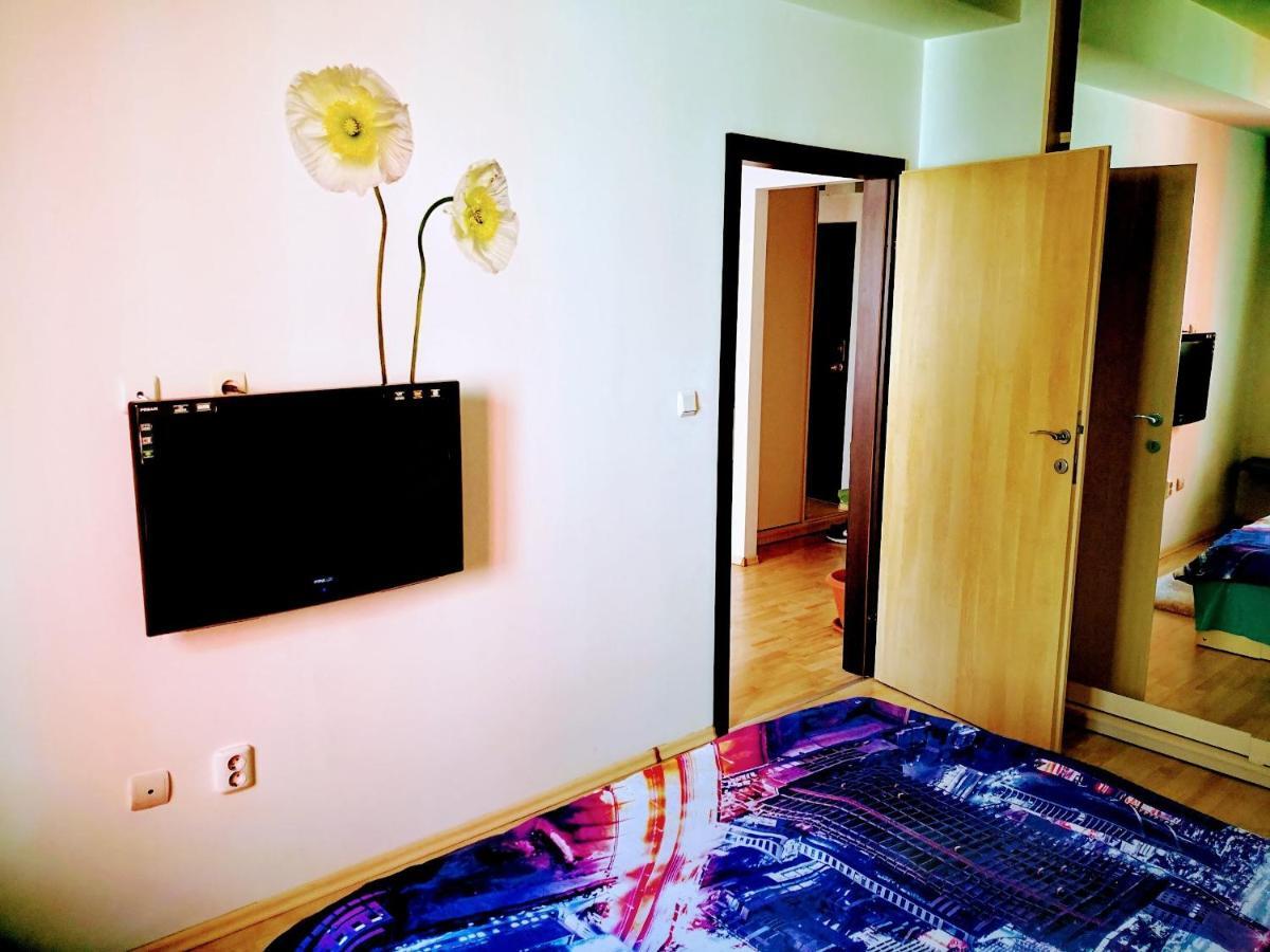 Relaxing & Welcome Apartment, Ared, Uta Arad Exterior photo